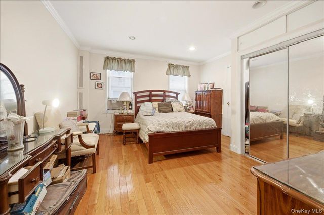 1825 Andrews Avenue S, Bronx, NY 10453