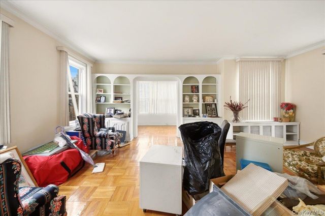 1825 Andrews Avenue S, Bronx, NY 10453