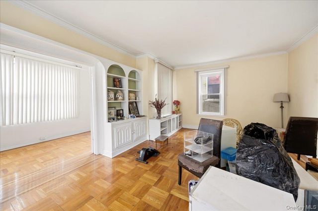 1825 Andrews Avenue S, Bronx, NY 10453