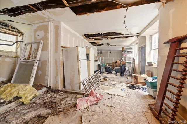 1825 Andrews Avenue S, Bronx, NY 10453