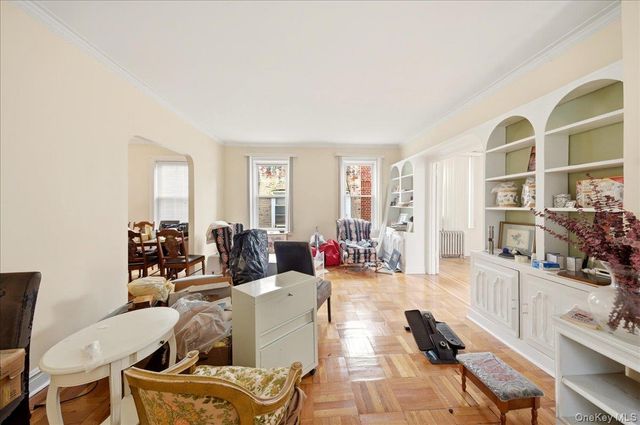 1825 Andrews Avenue S, Bronx, NY 10453