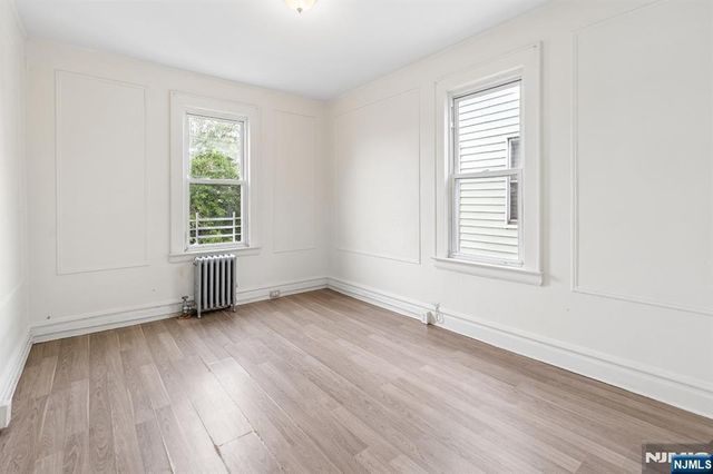 362 Myrtle Avenue 2nd Floor, Irvington, NJ 07111