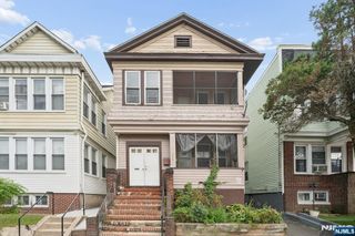 362 Myrtle Avenue 2nd Floor, Irvington, NJ 07111