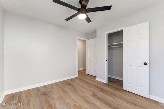 2609 Waverly St St, Knoxville, TN 37921