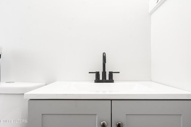 2609 Waverly St St, Knoxville, TN 37921