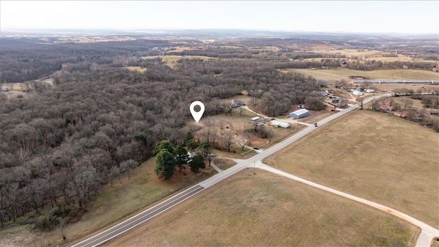 W Hwy 12, Highfill, AR 72734