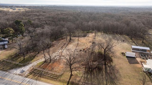 W Hwy 12, Highfill, AR 72734