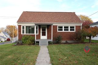 401 Grandview Ave, Union Twp, PA 16101