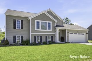 338 Vansen Drive, Kent City, MI 49330