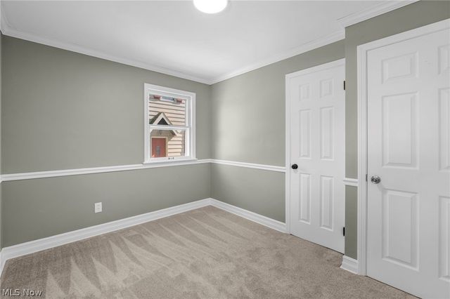 7198 Greenleaf Avenue, Parma, OH 44130