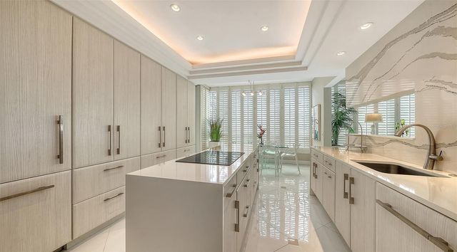 415 L AMBIANCE DRIVE A301, Longboat Key, FL 34228