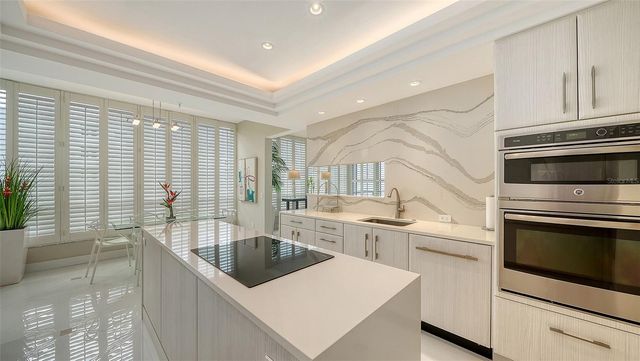 415 L AMBIANCE DRIVE A301, Longboat Key, FL 34228