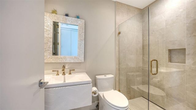 415 L AMBIANCE DRIVE A301, Longboat Key, FL 34228