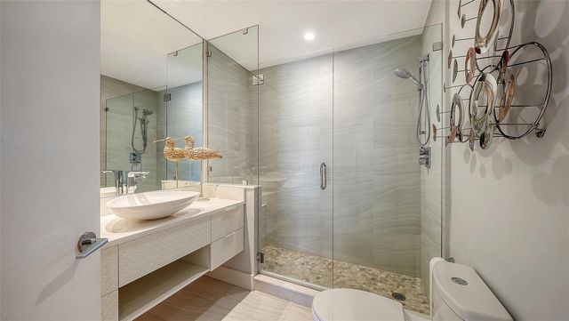 415 L AMBIANCE DRIVE A301, Longboat Key, FL 34228