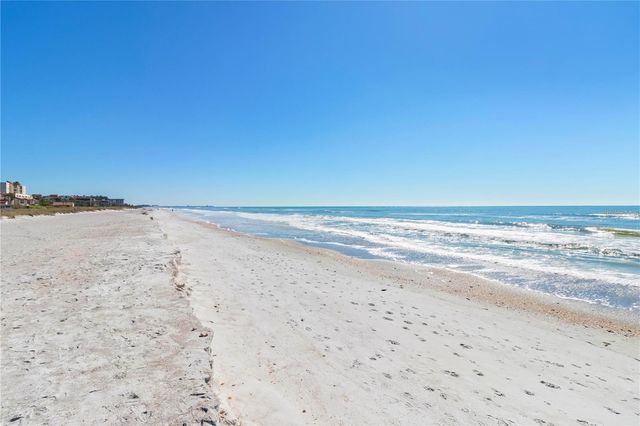 415 L AMBIANCE DRIVE A301, Longboat Key, FL 34228