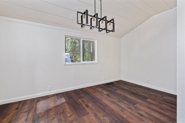 1290 Aspen St, Arnold, CA 95223