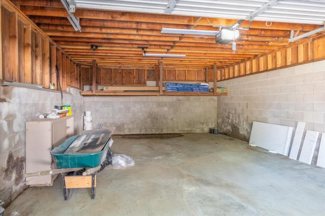 1290 Aspen St, Arnold, CA 95223