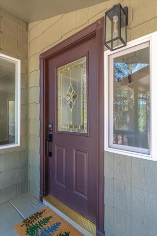 1290 Aspen St, Arnold, CA 95223