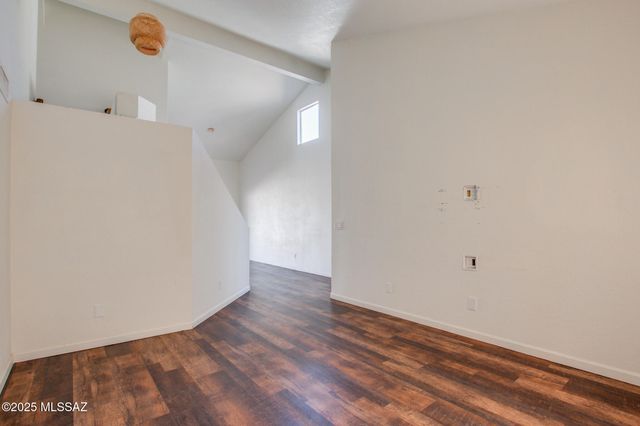 8157 N Streamside Avenue, Tucson, AZ 85741