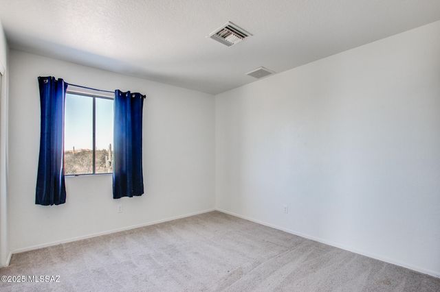 8157 N Streamside Avenue, Tucson, AZ 85741