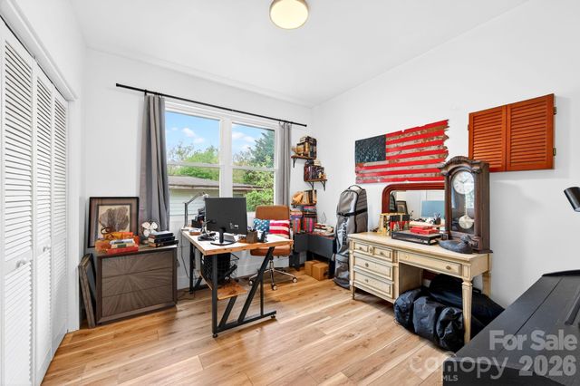 116 Arnold Road, Asheville, NC 28805