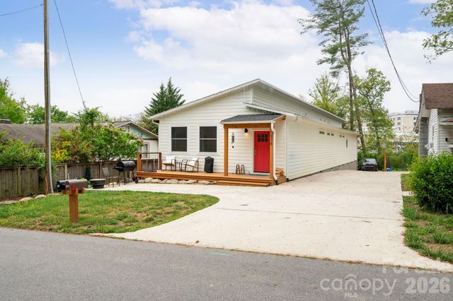 116 Arnold Road, Asheville, NC 28805