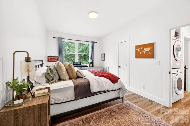 116 Arnold Road, Asheville, NC 28805