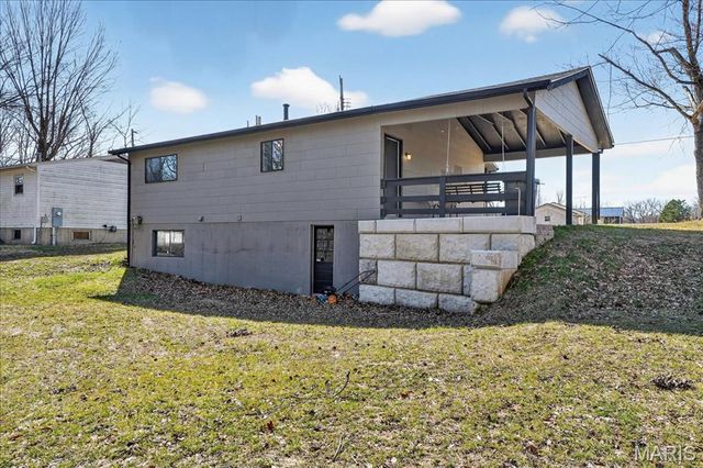 3018 Nelson Drive, Arnold, MO 63010