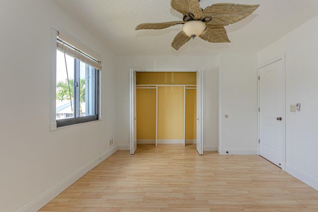 2641 Gately Drive W 1003, West Palm Beach, FL 33415