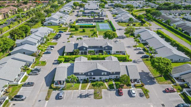 2641 Gately Drive W 1003, West Palm Beach, FL 33415