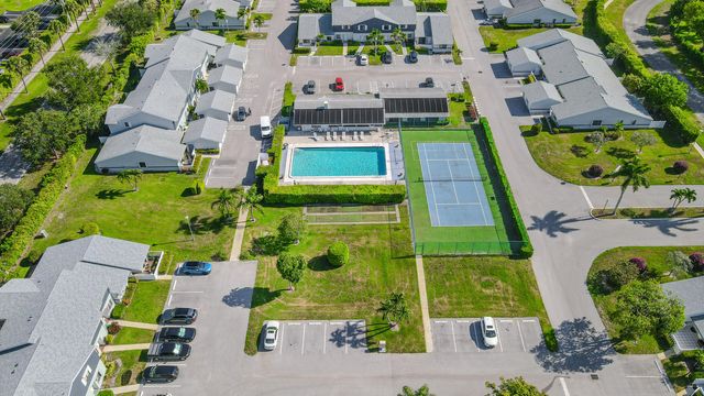 2641 Gately Drive W 1003, West Palm Beach, FL 33415