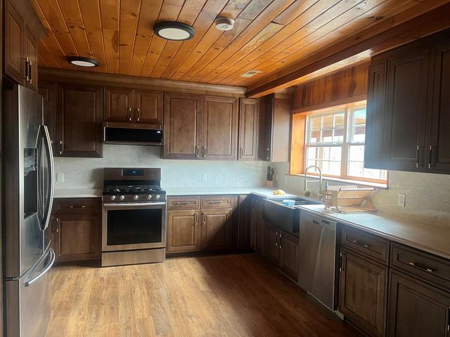 1843 Old Mobile Road, Mccaysville, GA 30555