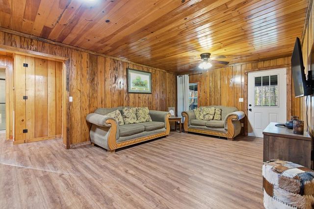 1843 Old Mobile Road, Mccaysville, GA 30555