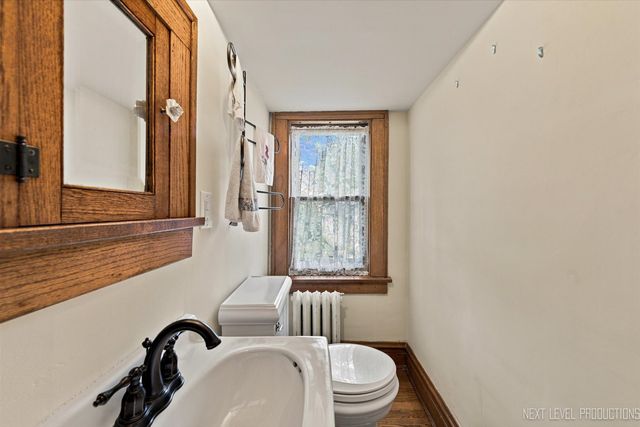 4N768 Old La Fox Road, St. Charles, IL 60175