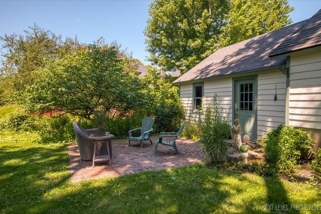 4N768 Old La Fox Road, St. Charles, IL 60175