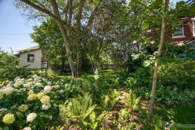 4N768 Old La Fox Road, St. Charles, IL 60175