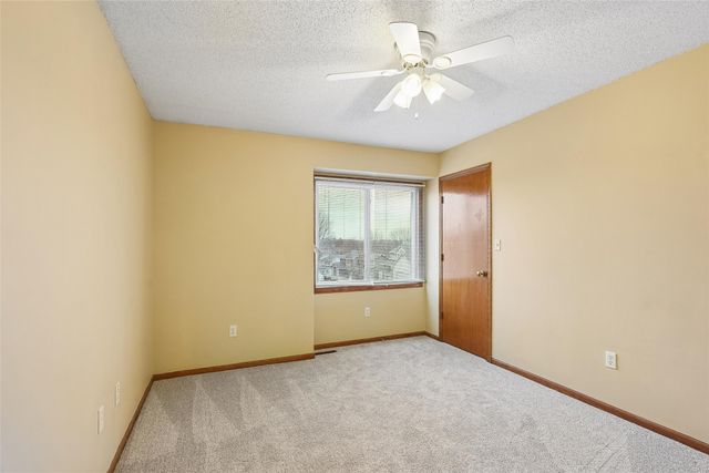 284 58th Court, West Des Moines, IA 50266