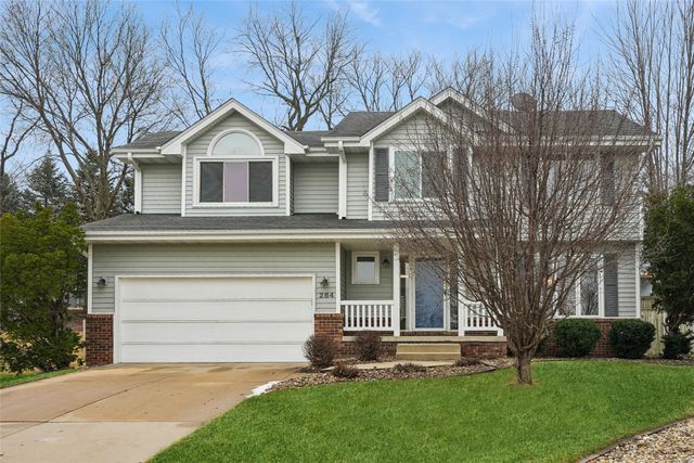 284 58th Court, West Des Moines, IA 50266