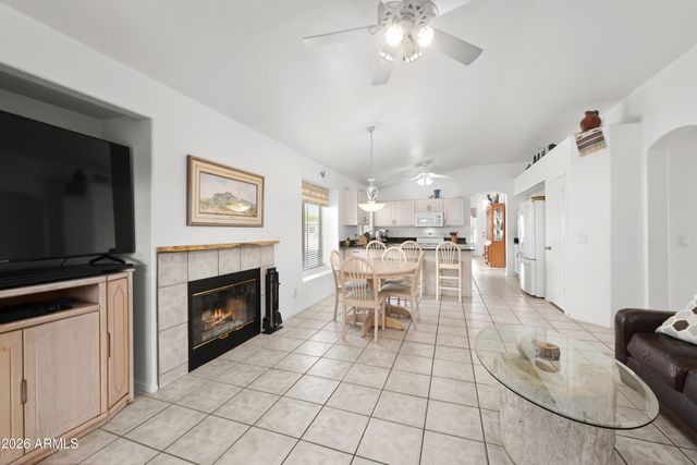 8966 E RED MOUNTAIN Lane, Gold Canyon, AZ 85118
