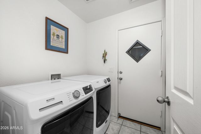 8966 E RED MOUNTAIN Lane, Gold Canyon, AZ 85118