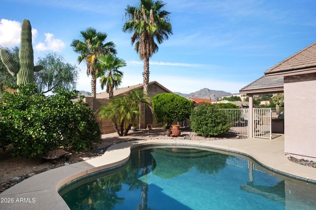 8966 E RED MOUNTAIN Lane, Gold Canyon, AZ 85118