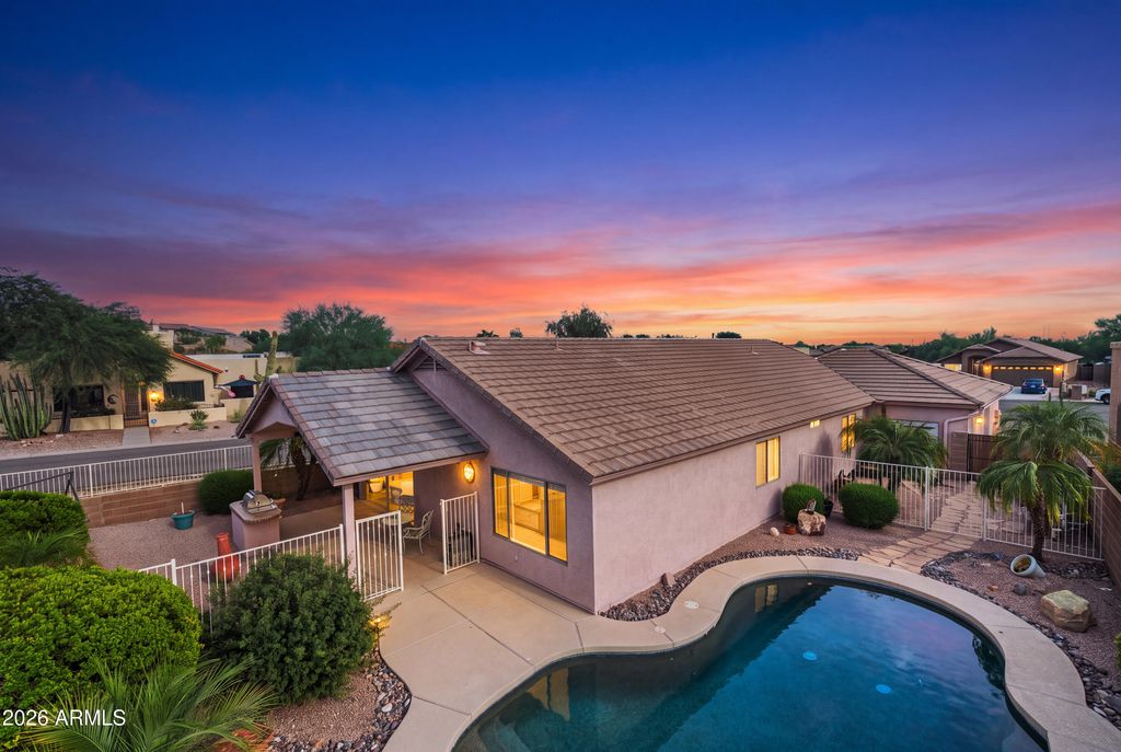 8966 E RED MOUNTAIN Lane, Gold Canyon, AZ 85118 — photo 5