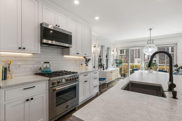 420 Commercial Street UNIT C, Provincetown, MA 02657