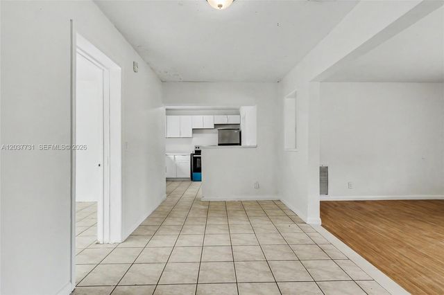 13020 NW 1st Ave, Miami, FL 33168