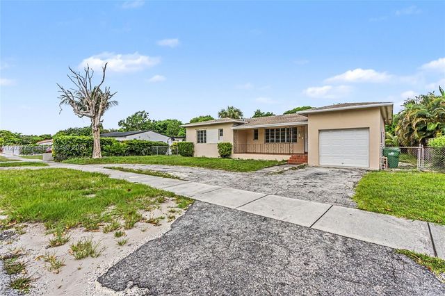 13020 NW 1st Ave, Miami, FL 33168