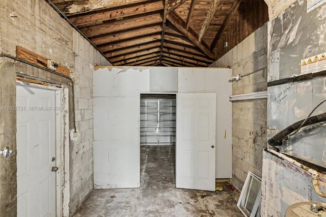 13020 NW 1st Ave, Miami, FL 33168