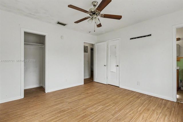 13020 NW 1st Ave, Miami, FL 33168