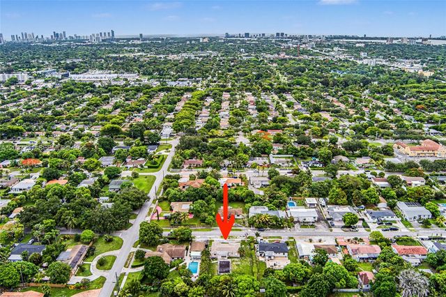 13020 NW 1st Ave, Miami, FL 33168