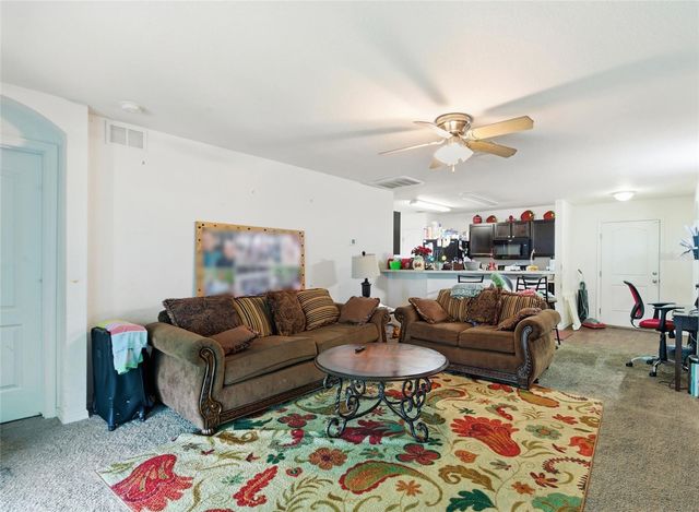 1603 ELLINGTON DRIVE, Dundee, FL 33838