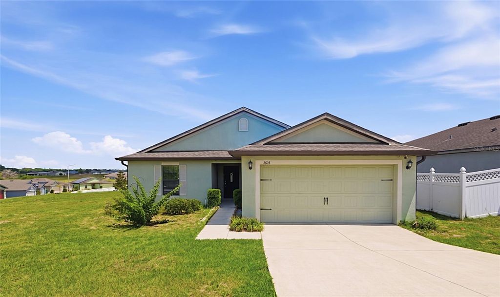 1603 ELLINGTON DRIVE, Dundee, FL 33838